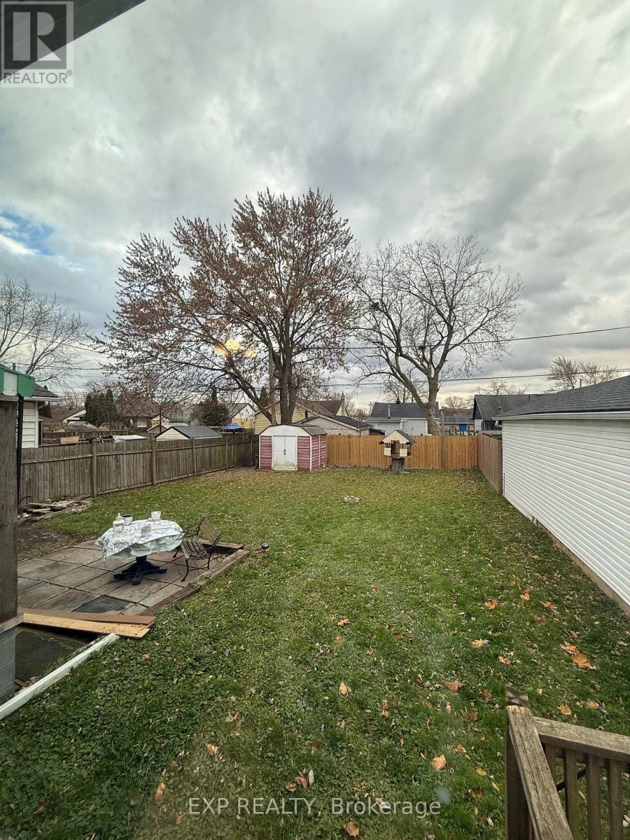 6318 Skinner Street, Niagara Falls, Ontario L2G 2Y7 - Photo 36 - X12568158