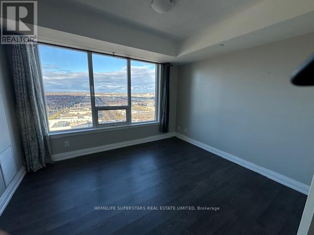 2402 - 3600 Highway 7 Road, Vaughan, Ontario  L4L 1A6 - Photo 9 - N12499668