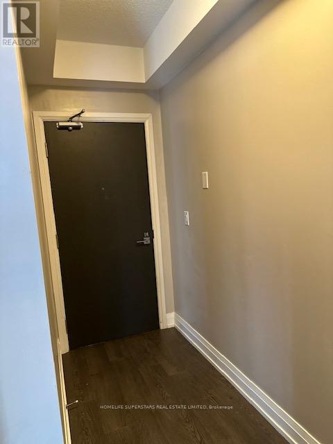 2402 - 3600 Highway 7 Road, Vaughan, Ontario  L4L 1A6 - Photo 4 - N12499668