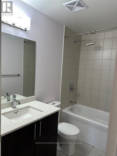 2402 - 3600 Highway 7 Road, Vaughan, Ontario  L4L 1A6 - Photo 16 - N12499668