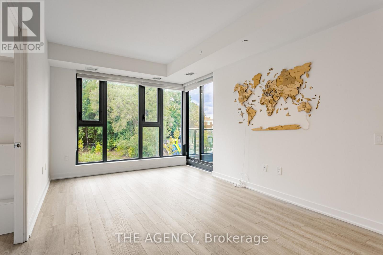 204 - 250 Lawrence Avenue W, Toronto, Ontario M4N 1T4 - Photo 17 - C12570420