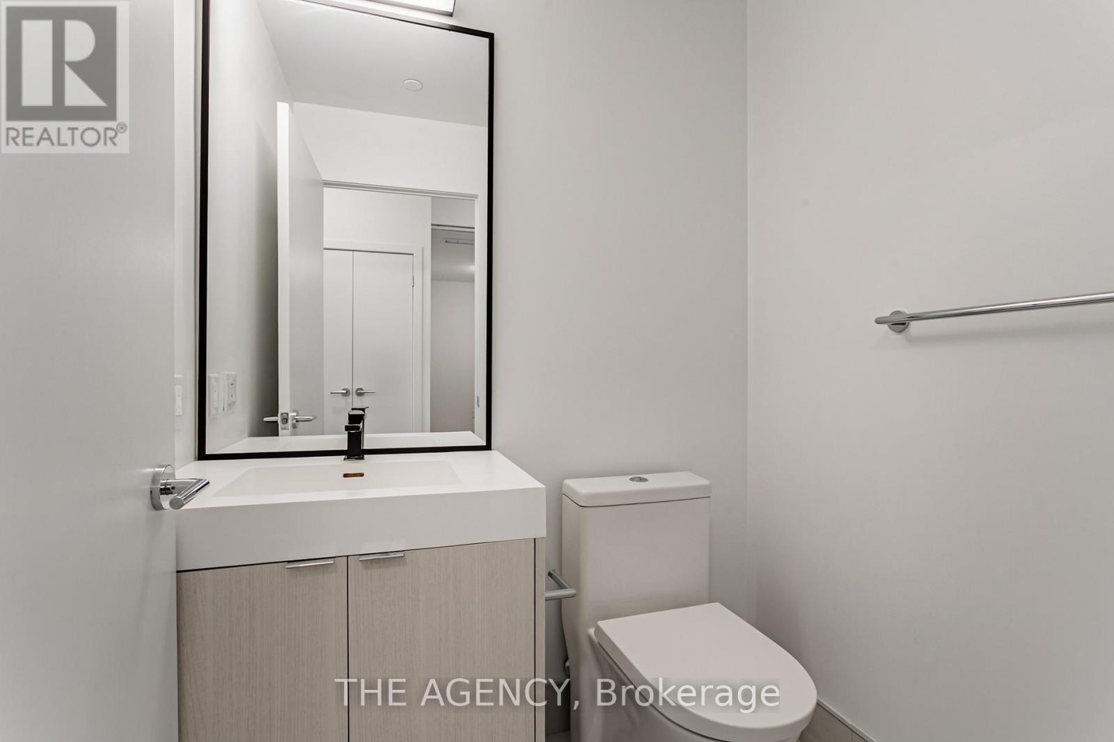 204 - 250 Lawrence Avenue W, Toronto, Ontario M4N 1T4 - Photo 18 - C12570420