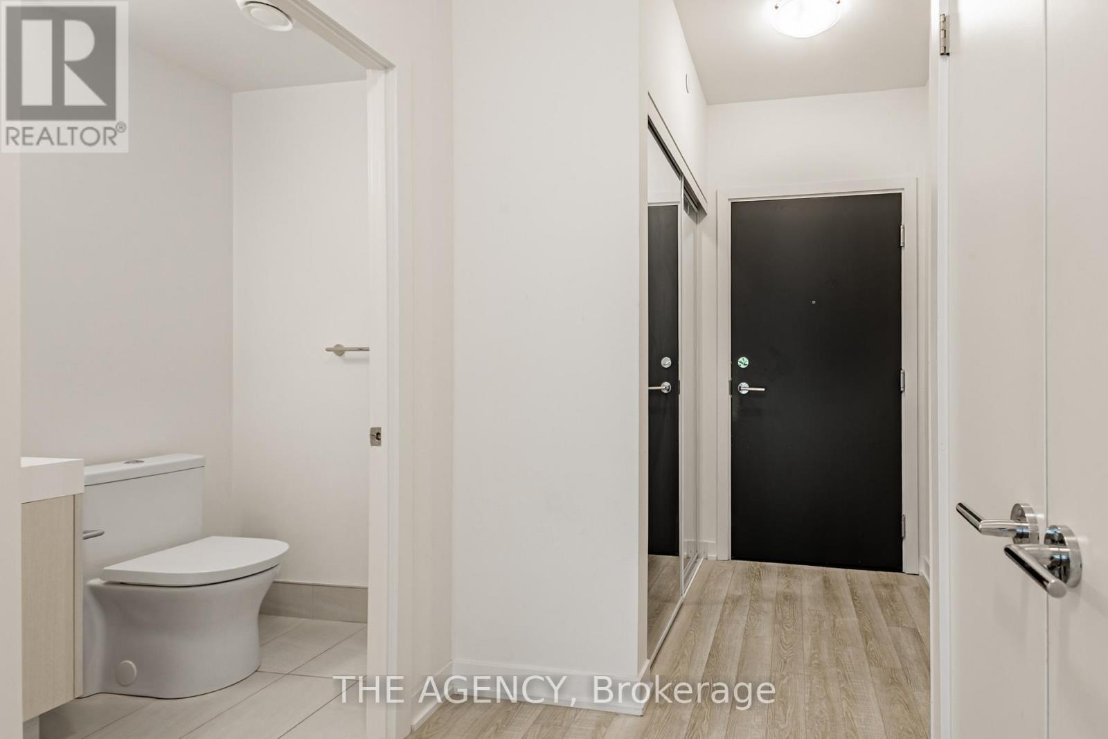 204 - 250 Lawrence Avenue W, Toronto, Ontario M4N 1T4 - Photo 6 - C12570420