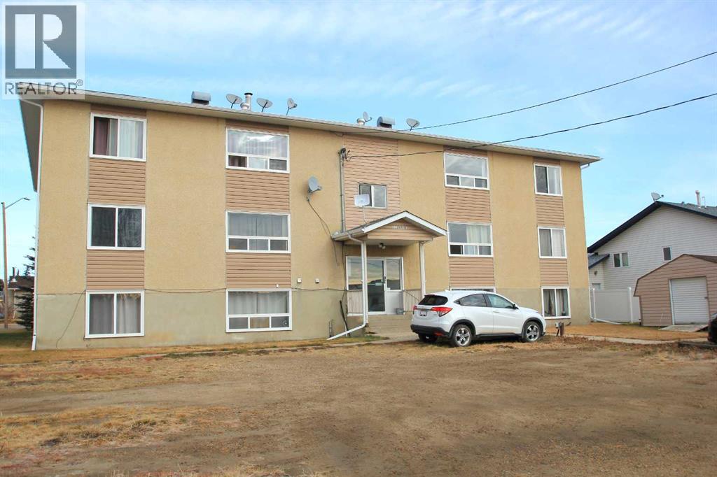 5125 49 Avenue, Rimbey, Alberta  T0C 2J0 - Photo 4 - A2270698