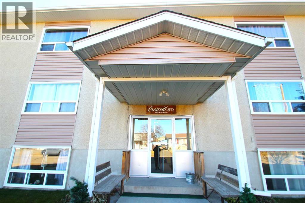 5125 49 Avenue, Rimbey, Alberta  T0C 2J0 - Photo 2 - A2270698