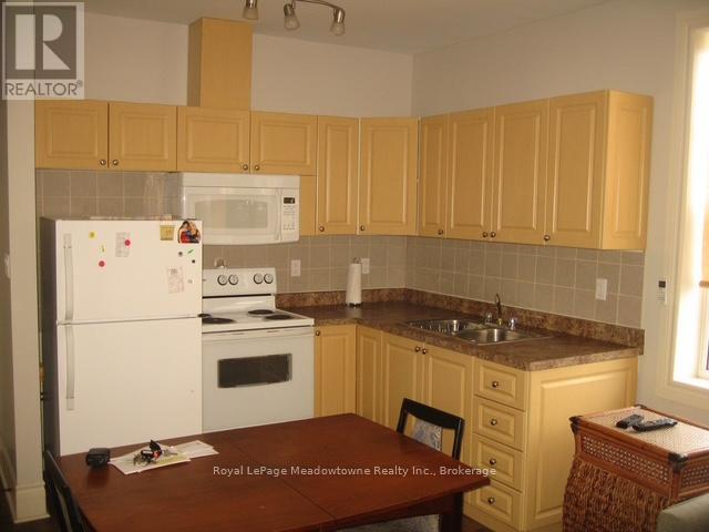 3 - 181 Main Street E, Milton, Ontario  L9T 1N7 - Photo 6 - W12570452