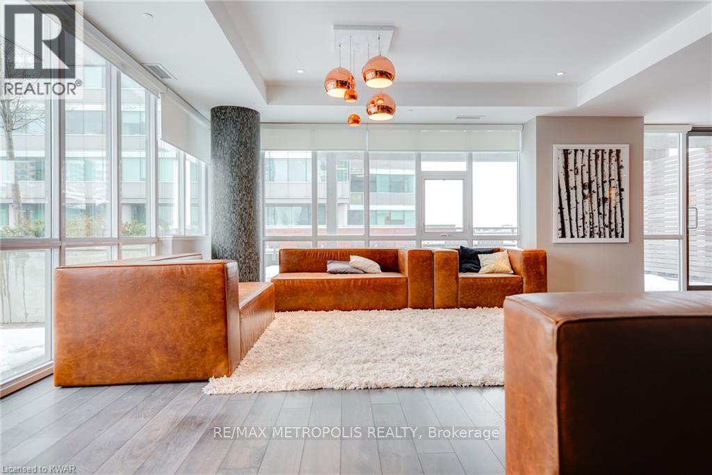 110 - 85 Duke Street, Kitchener, Ontario  N2G 1A6 - Photo 6 - X12468251