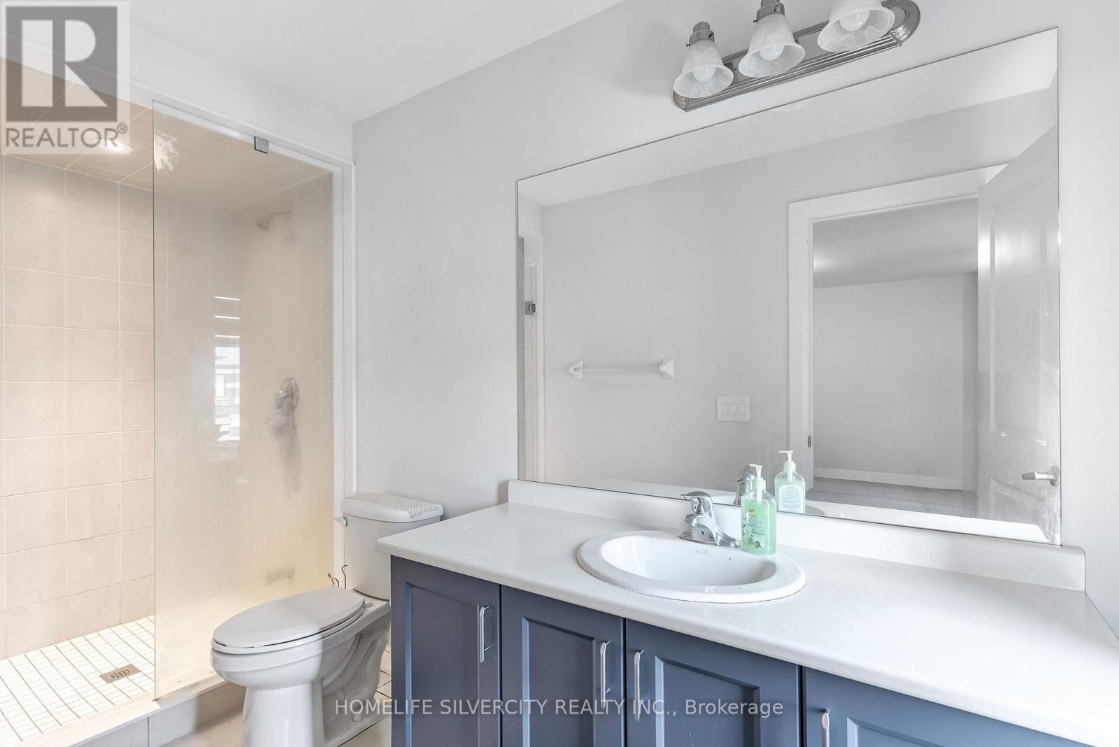 34 Mckay Avenue, Kawartha Lakes, Ontario  K9V 0R2 - Photo 26 - X12570434