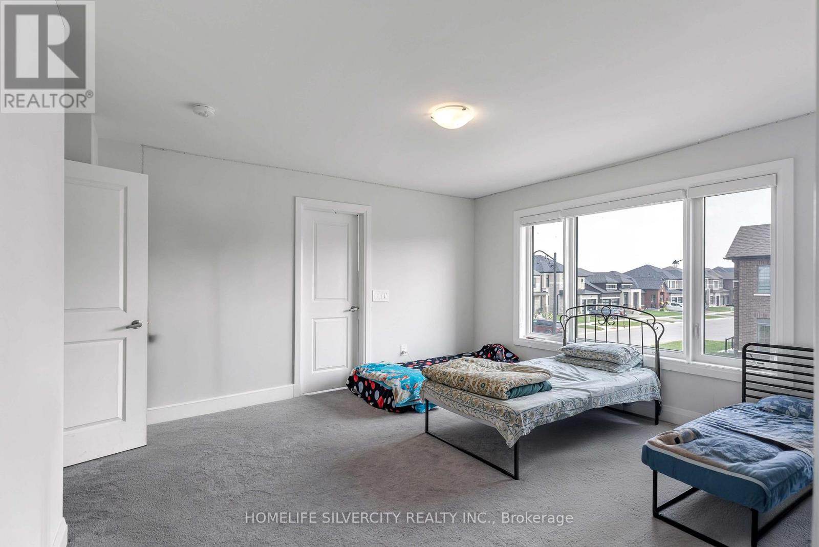 34 Mckay Avenue, Kawartha Lakes, Ontario  K9V 0R2 - Photo 29 - X12570434