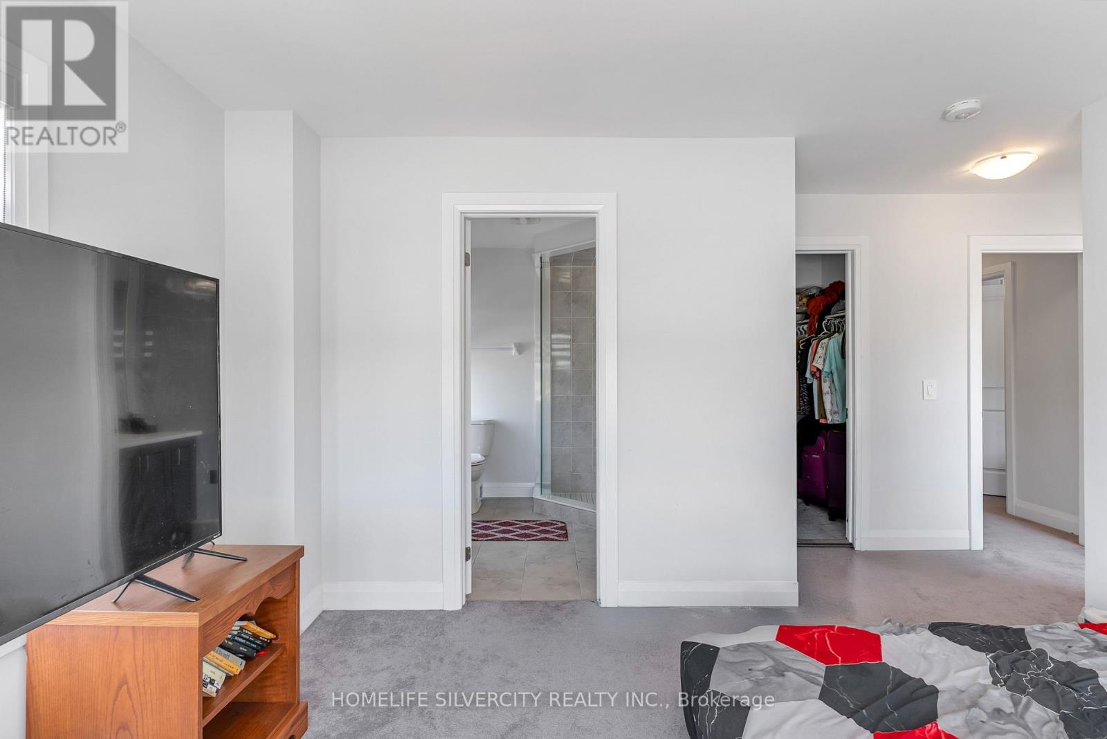 34 Mckay Avenue, Kawartha Lakes, Ontario  K9V 0R2 - Photo 38 - X12570434