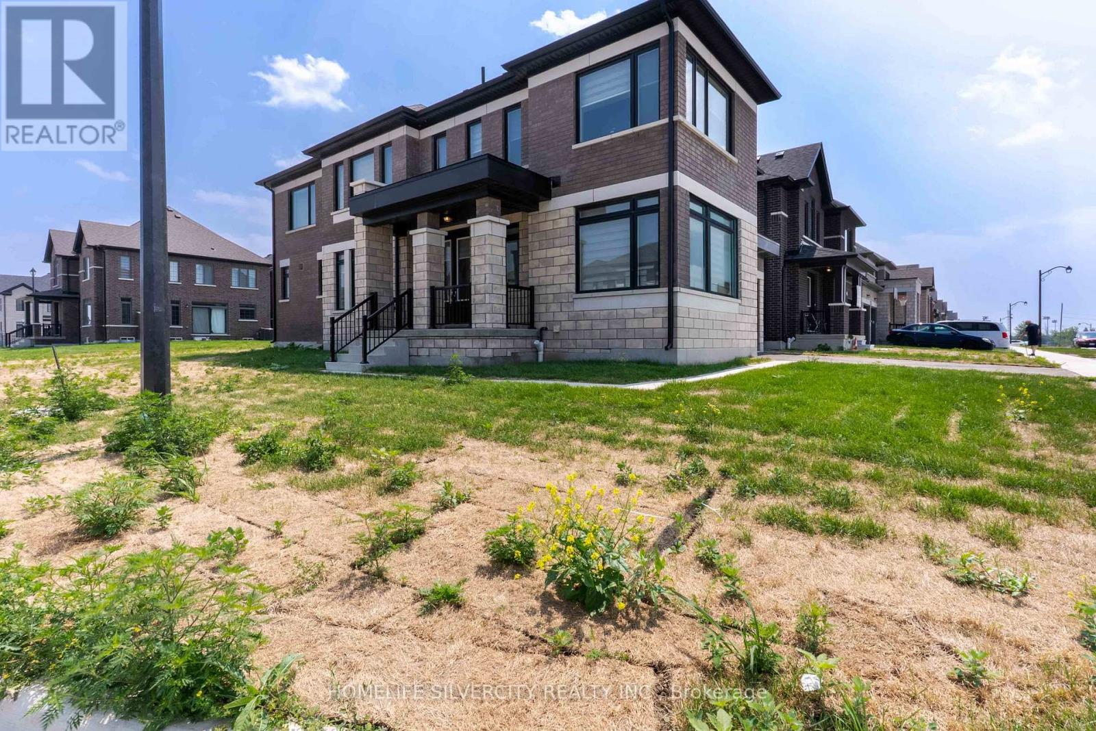 34 Mckay Avenue, Kawartha Lakes, Ontario  K9V 0R2 - Photo 5 - X12570434