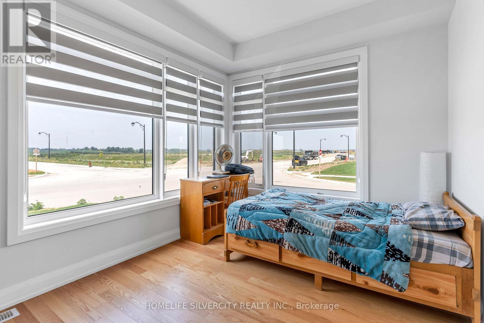 34 Mckay Avenue, Kawartha Lakes, Ontario  K9V 0R2 - Photo 8 - X12570434