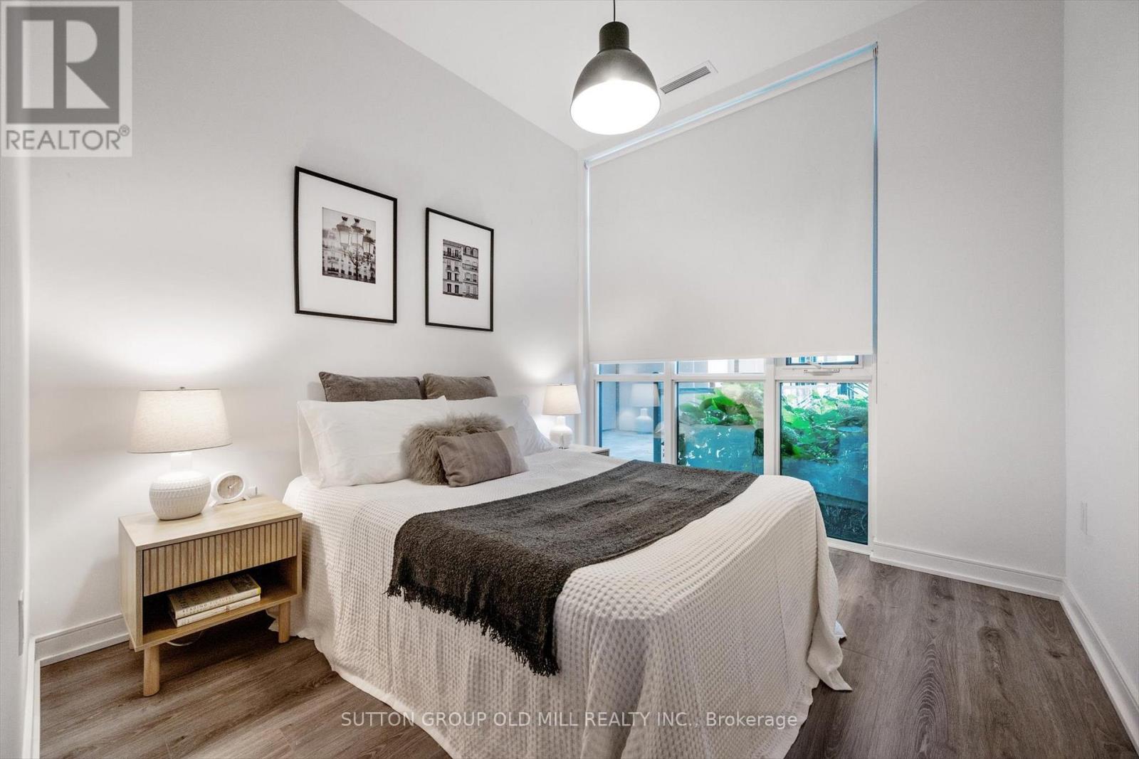 101 - 25 Neighbourhood Lane, Toronto, Ontario M6P 1Z9 - Photo 25 - W12478900