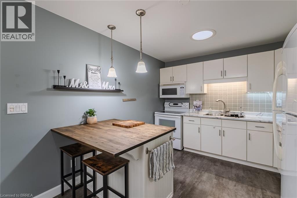 13 Dundas Street W, Paris, Ontario  N3L 1E9 - Photo 10 - 40789736