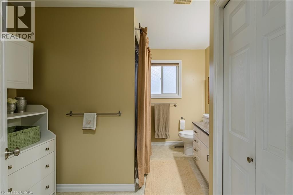 13 Dundas Street W, Paris, Ontario  N3L 1E9 - Photo 12 - 40789736