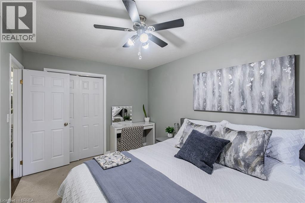 13 Dundas Street W, Paris, Ontario  N3L 1E9 - Photo 17 - 40789736