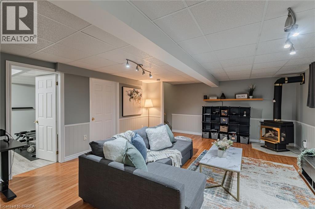 13 Dundas Street W, Paris, Ontario  N3L 1E9 - Photo 22 - 40789736