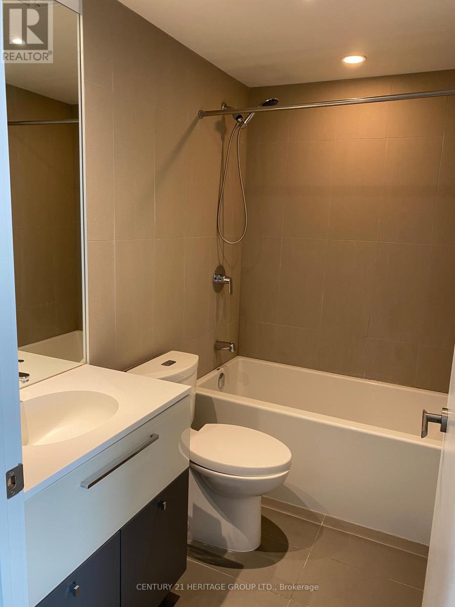 4802 - 15 Grenville Street, Toronto, Ontario  M4Y 0B9 - Photo 13 - C12570456