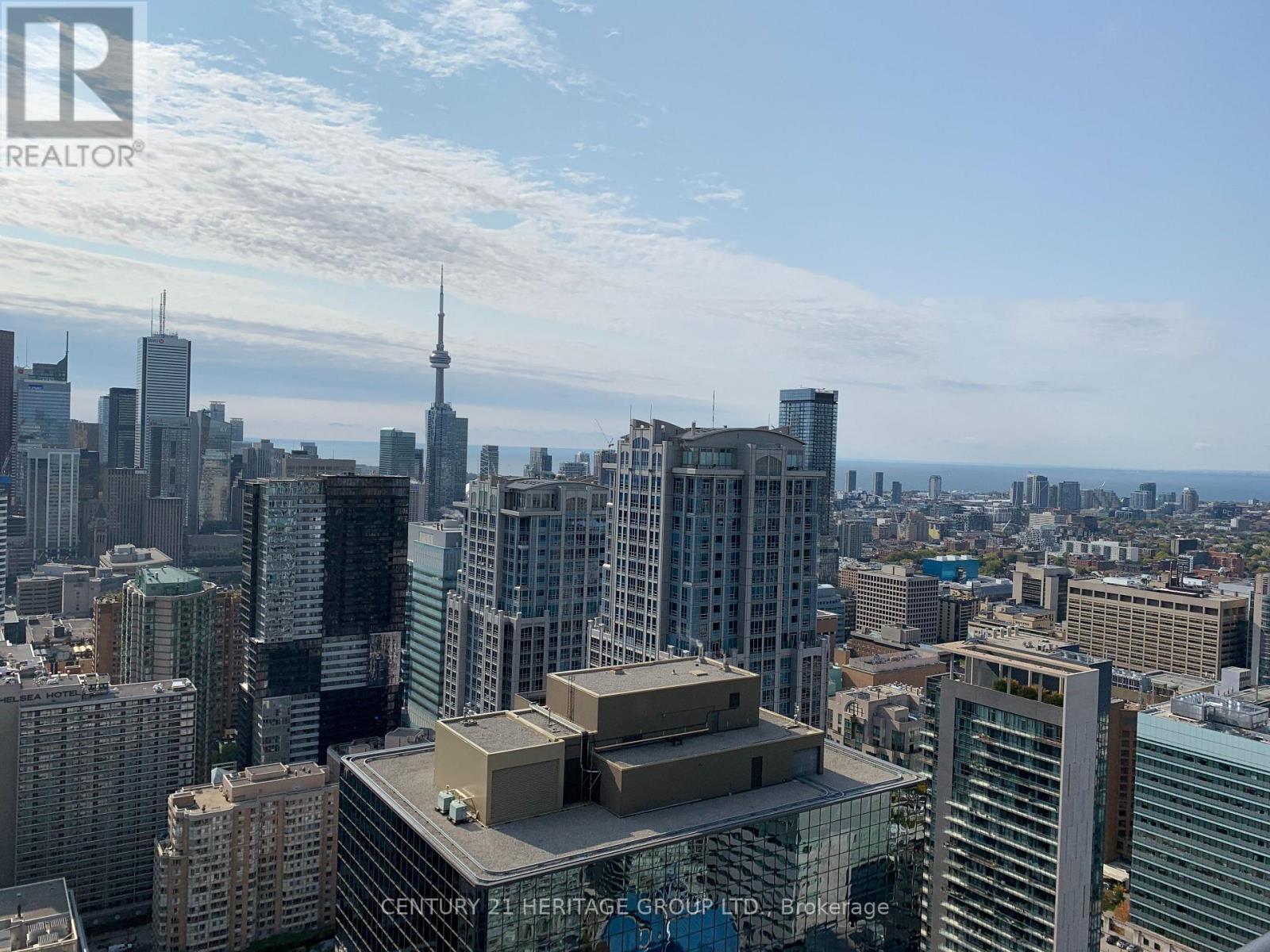 4802 - 15 Grenville Street, Toronto, Ontario  M4Y 0B9 - Photo 2 - C12570456