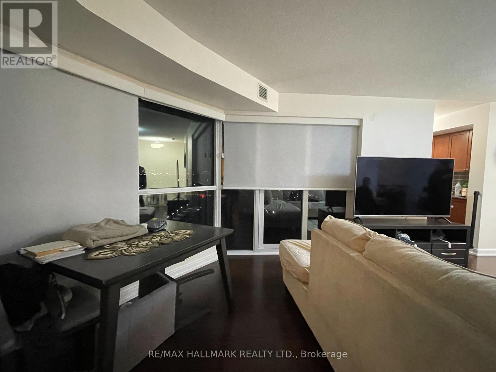 1708 - 151 Village Green Square, Toronto, Ontario  M1S 0K5 - Photo 3 - E12570454