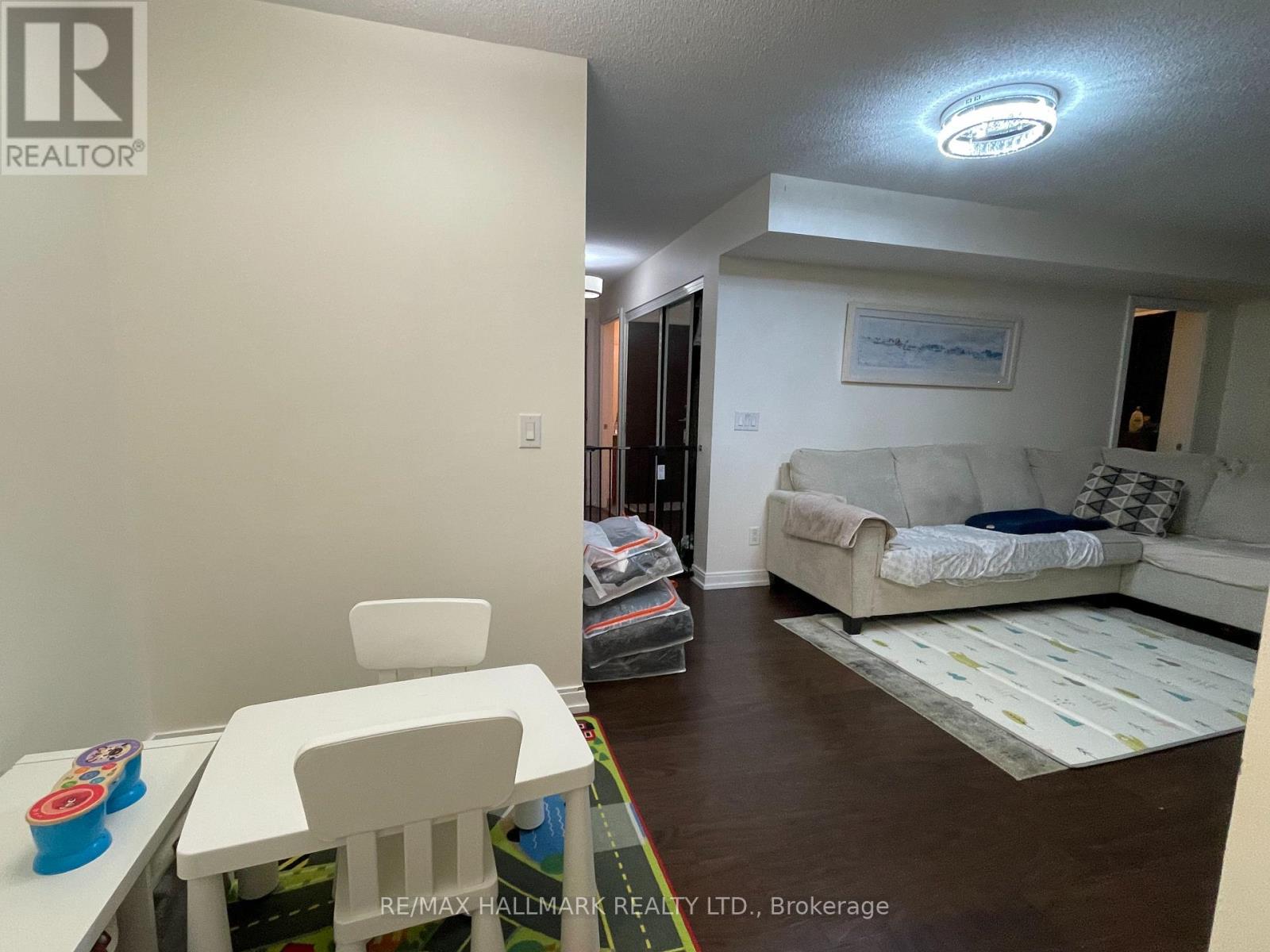 1708 - 151 Village Green Square, Toronto, Ontario  M1S 0K5 - Photo 7 - E12570454