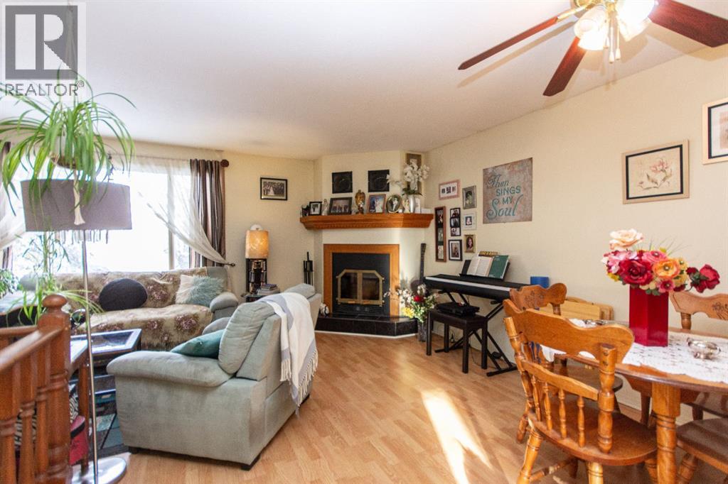 5103 & 5105 38 Street, Red Deer, Alberta  T4N 0X3 - Photo 4 - A2271643