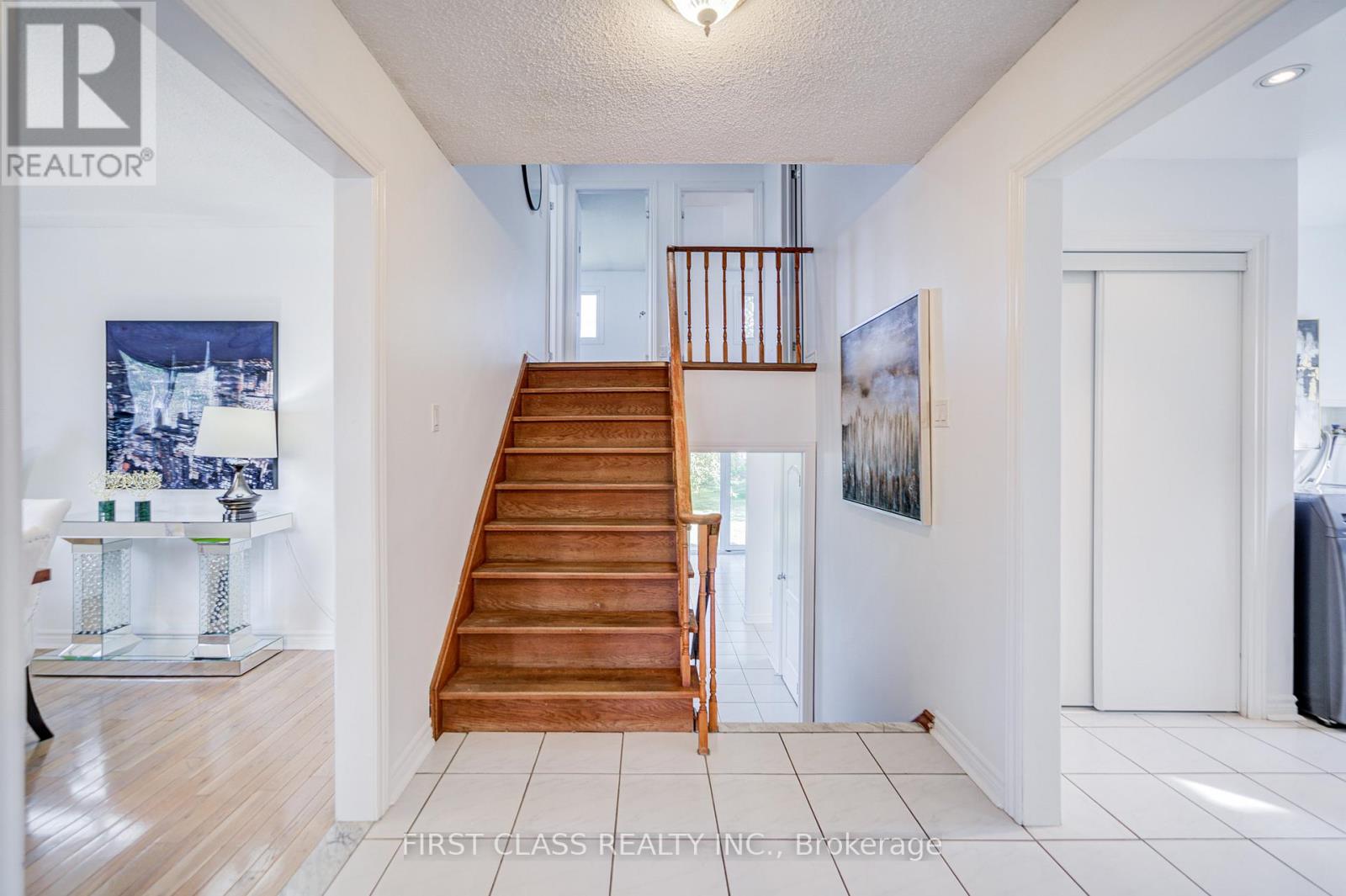 53 Treetops Court, Toronto, Ontario  M1V 2B9 - Photo 12 - E12570472