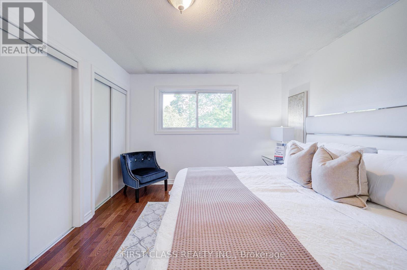 53 Treetops Court, Toronto, Ontario  M1V 2B9 - Photo 19 - E12570472