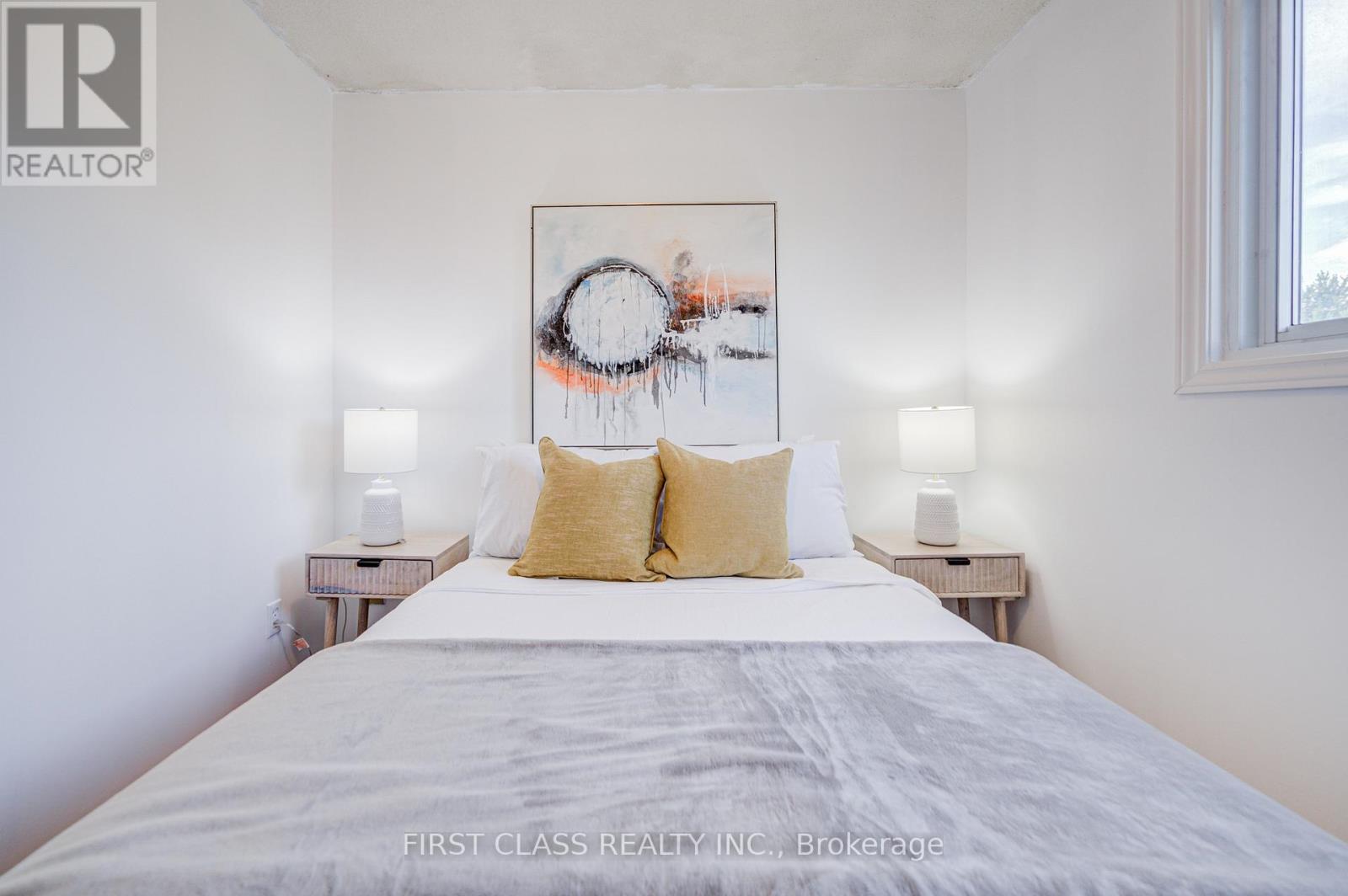 53 Treetops Court, Toronto, Ontario  M1V 2B9 - Photo 24 - E12570472