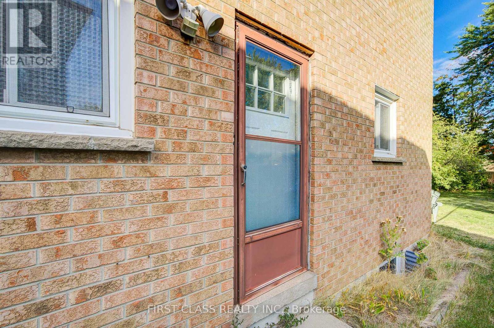 53 Treetops Court, Toronto, Ontario  M1V 2B9 - Photo 48 - E12570472