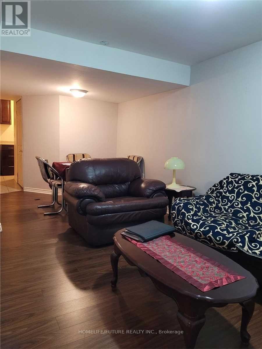 17 Rangeley Drive, Toronto, Ontario  M1B 5C2 - Photo 2 - E12570474