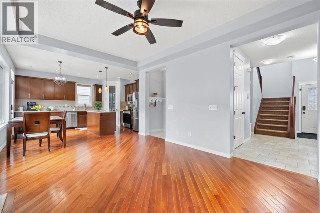 2938 Chinook Winds Drive Sw, Airdrie, Alberta  T4B 0P6 - Photo 3 - A2261573