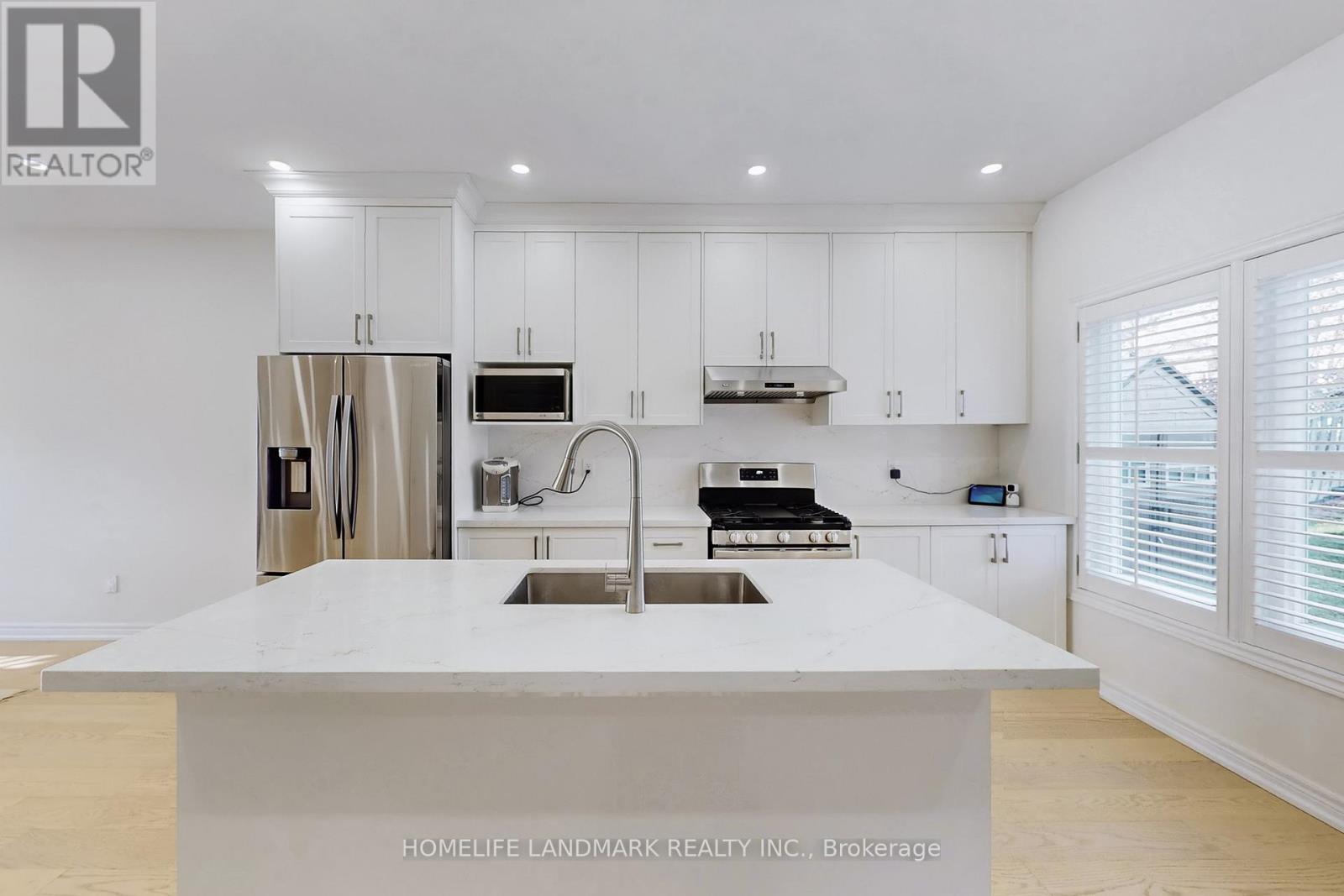 52 Cedarhurst Drive, Richmond Hill, Ontario  L4S 1B5 - Photo 10 - N12570486