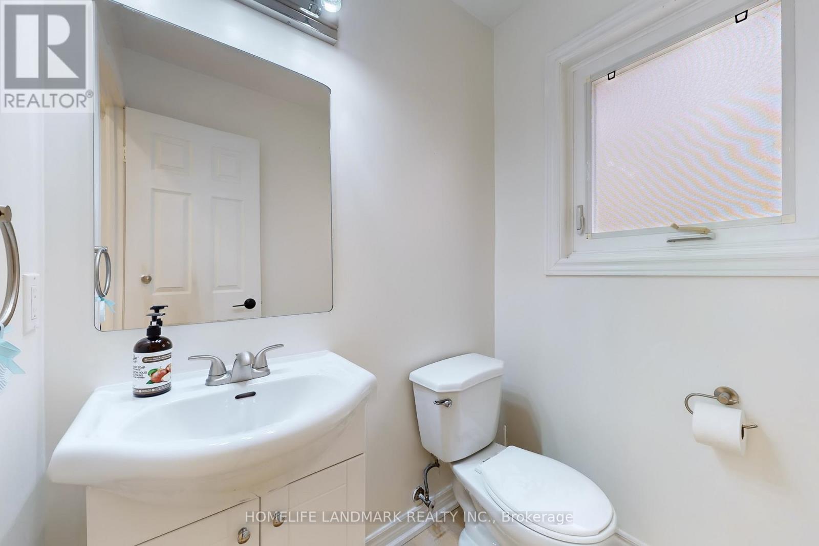 52 Cedarhurst Drive, Richmond Hill, Ontario  L4S 1B5 - Photo 20 - N12570486