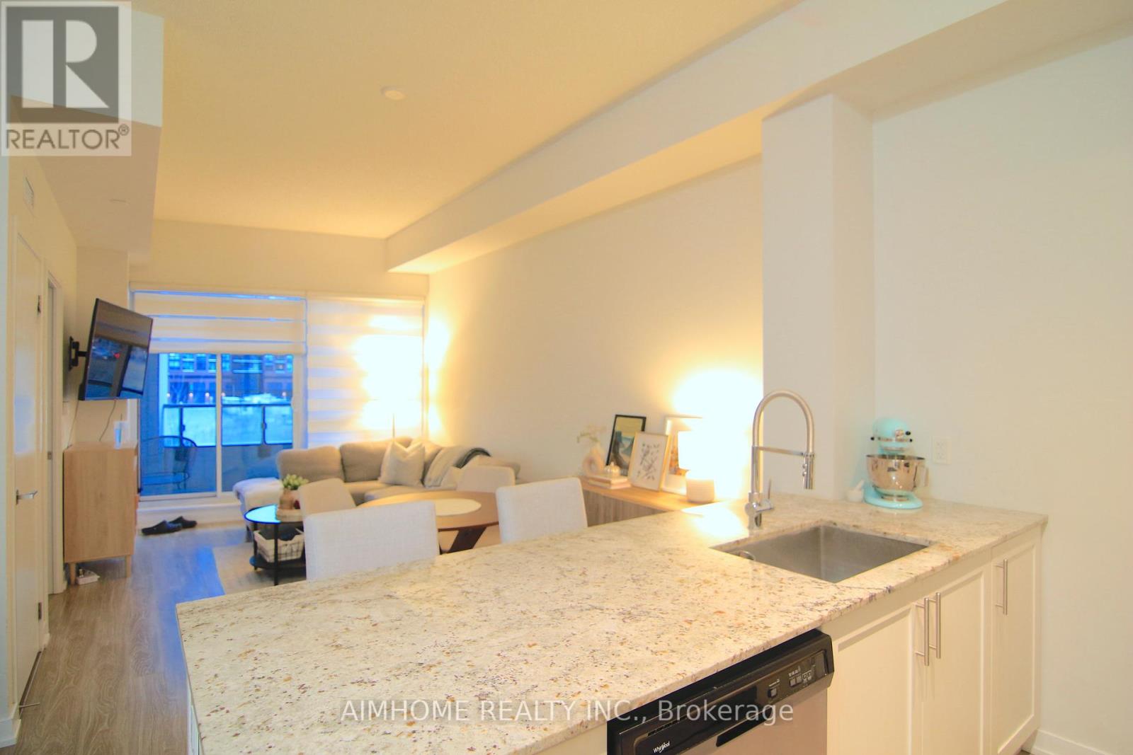 306 - 4085 Parkside Village Drive, Mississauga, Ontario  L5B 0K9 - Photo 8 - W12570476