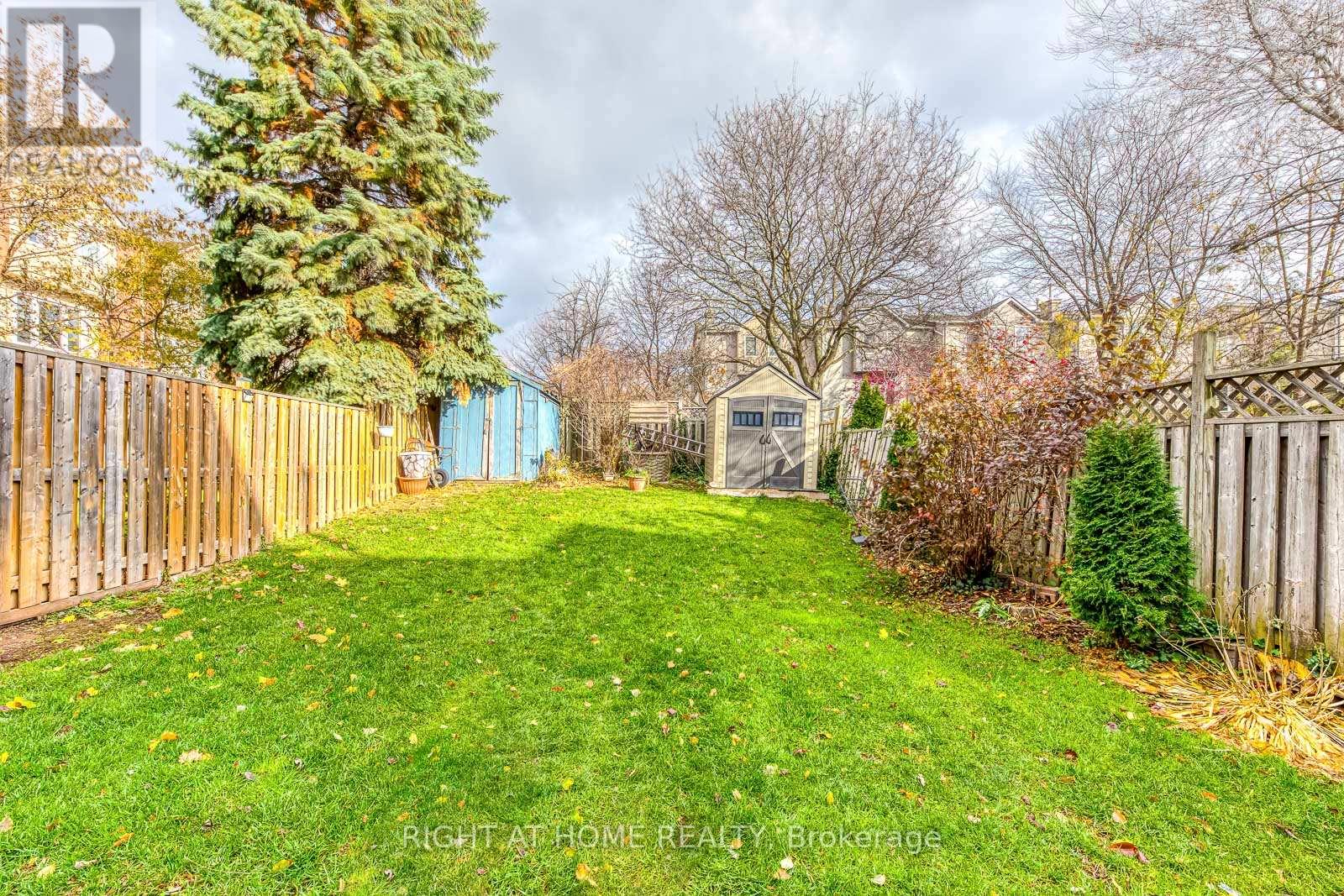 1558 Litchfield Road, Oakville, Ontario  L6H 5P3 - Photo 38 - W12570492