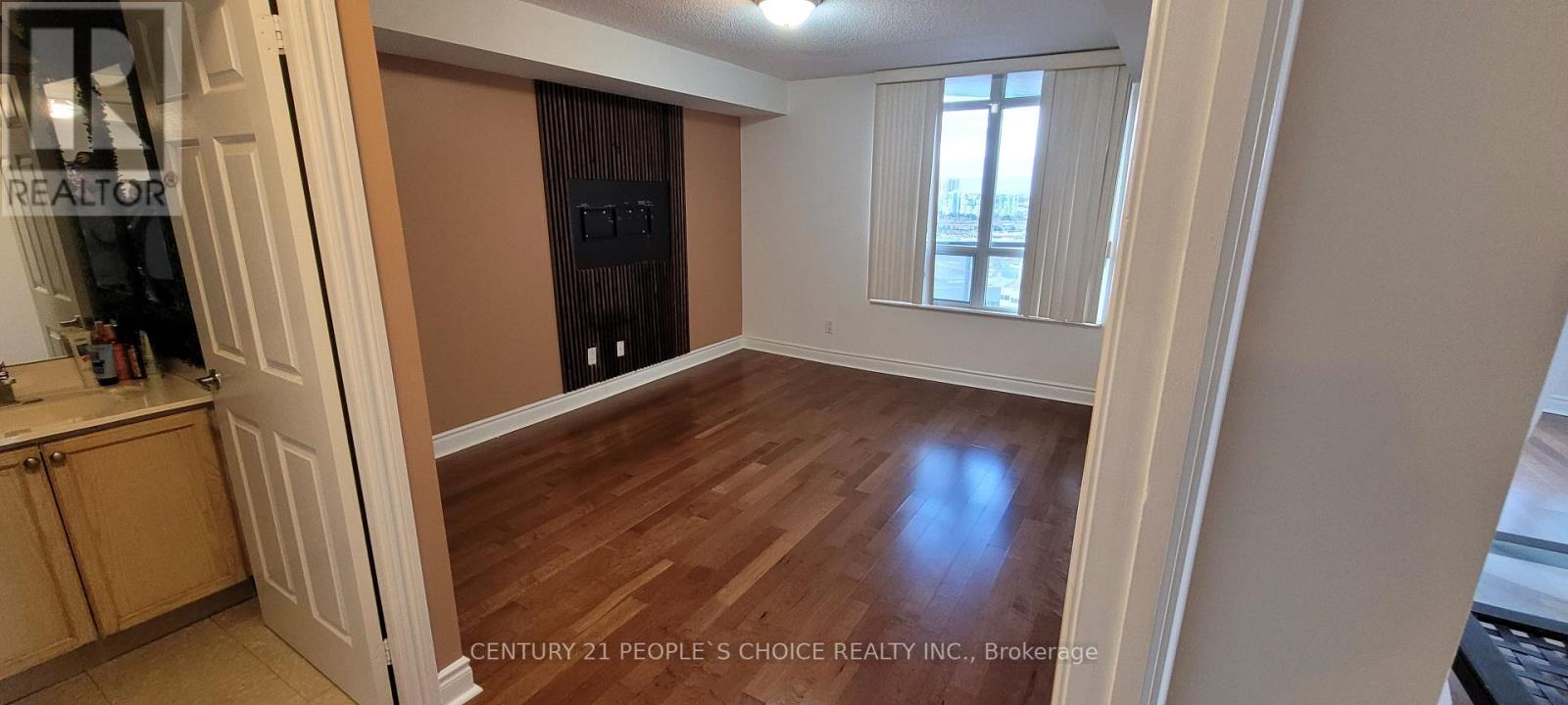 2624 - 3888 Duke Of York Boulevard, Mississauga, Ontario  L5B 4P5 - Photo 11 - W12570146