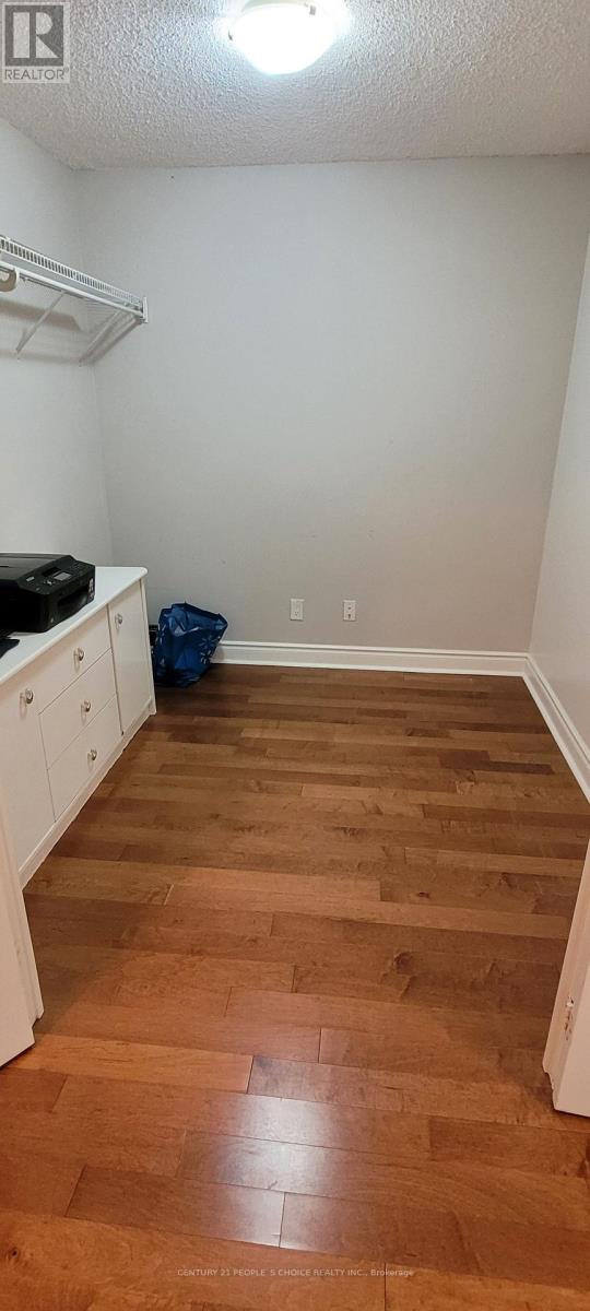 2624 - 3888 Duke Of York Boulevard, Mississauga, Ontario  L5B 4P5 - Photo 20 - W12570146