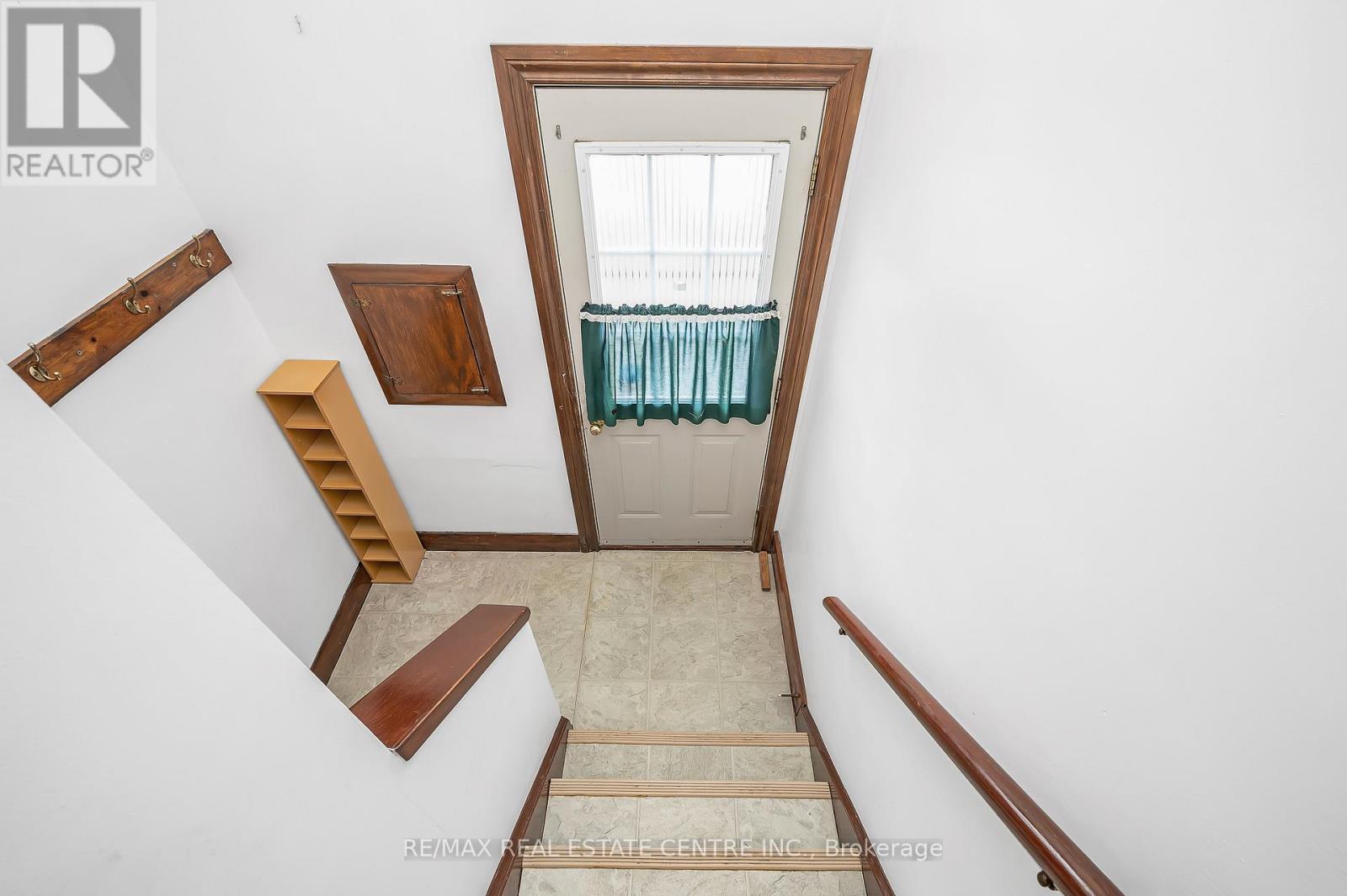 676 Upper Wentworth Street, Hamilton, Ontario  L9A 4V5 - Photo 23 - X12570490