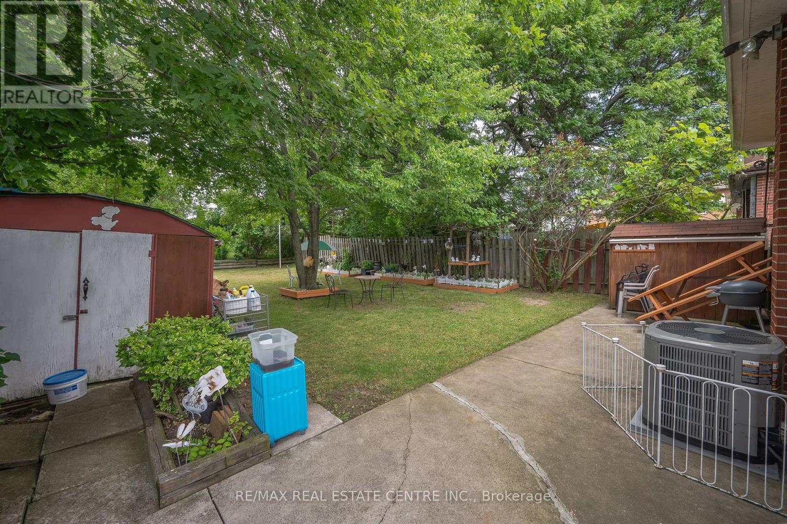 676 Upper Wentworth Street, Hamilton, Ontario  L9A 4V5 - Photo 32 - X12570490