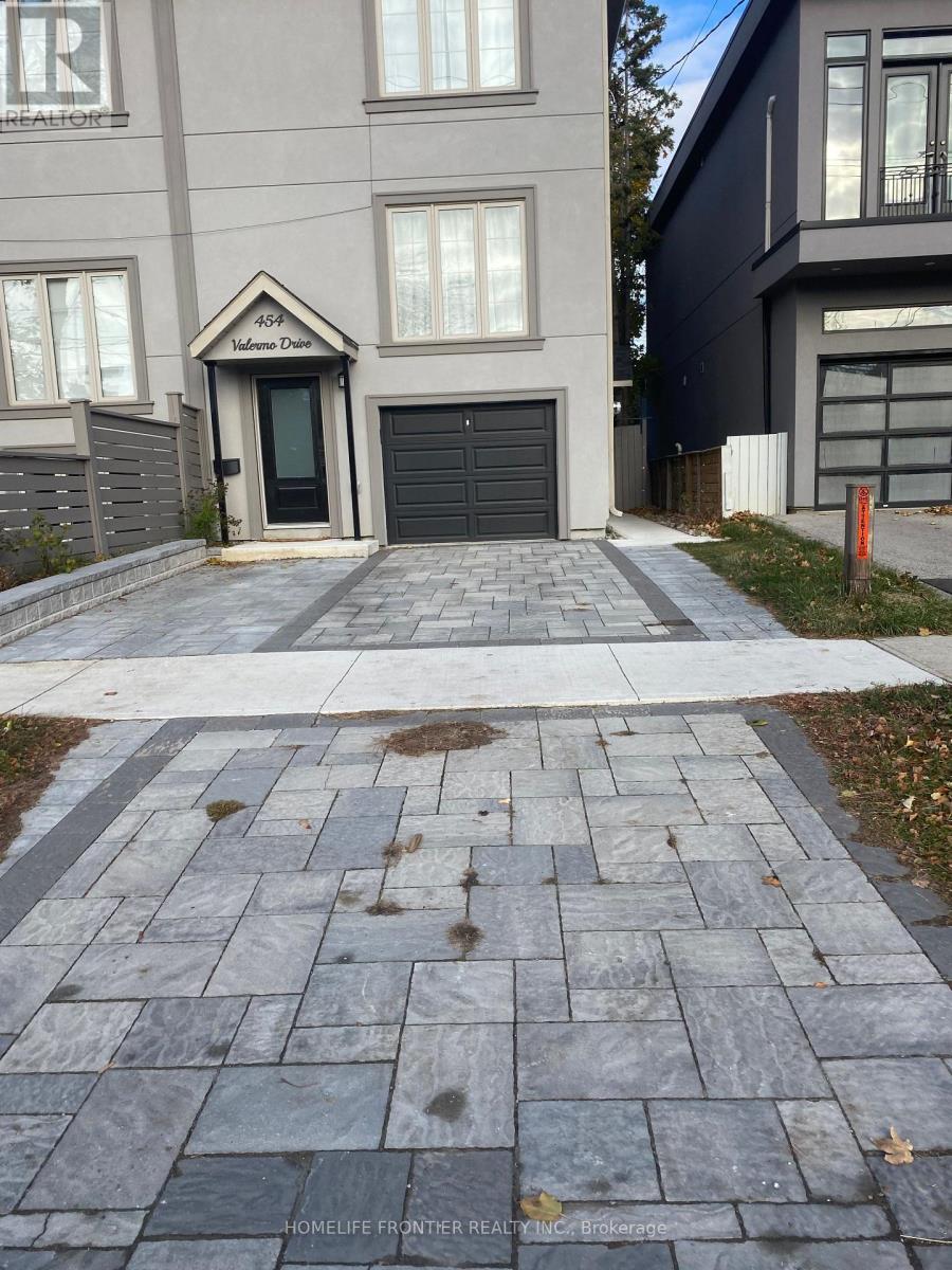 454 Valermo Drive, Toronto, Ontario  M8W 2M4 - Photo 2 - W12568322