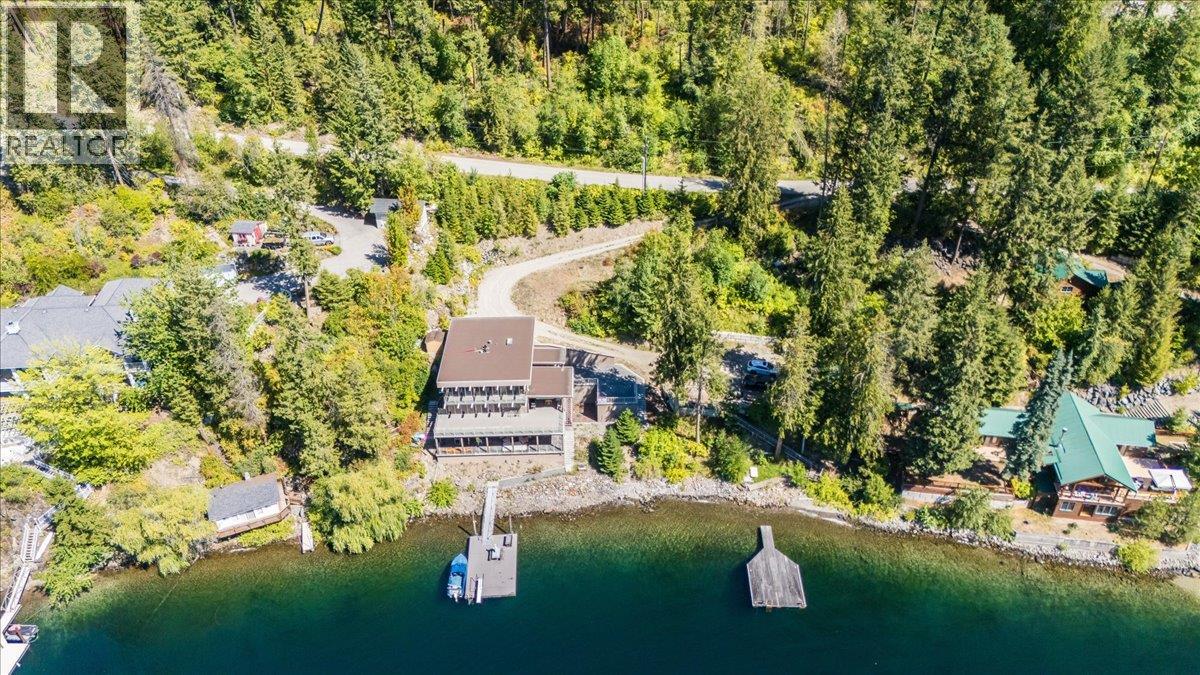 2411 Sunset Drive, Christina Lake, British Columbia