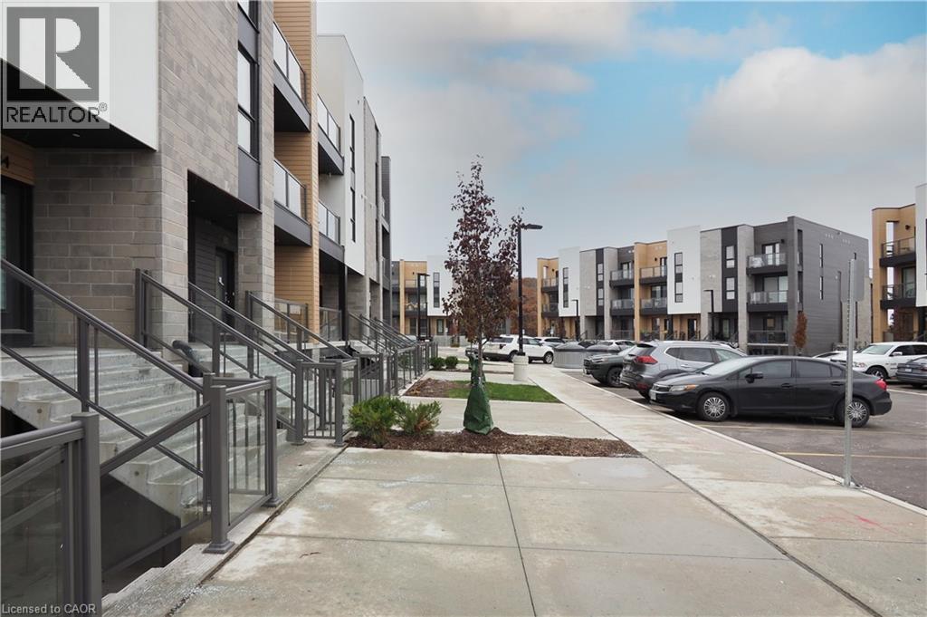 261 Woodbine Avenue Unit# 85, Kitchener, Ontario  N2R 0S7 - Photo 5 - 40790047