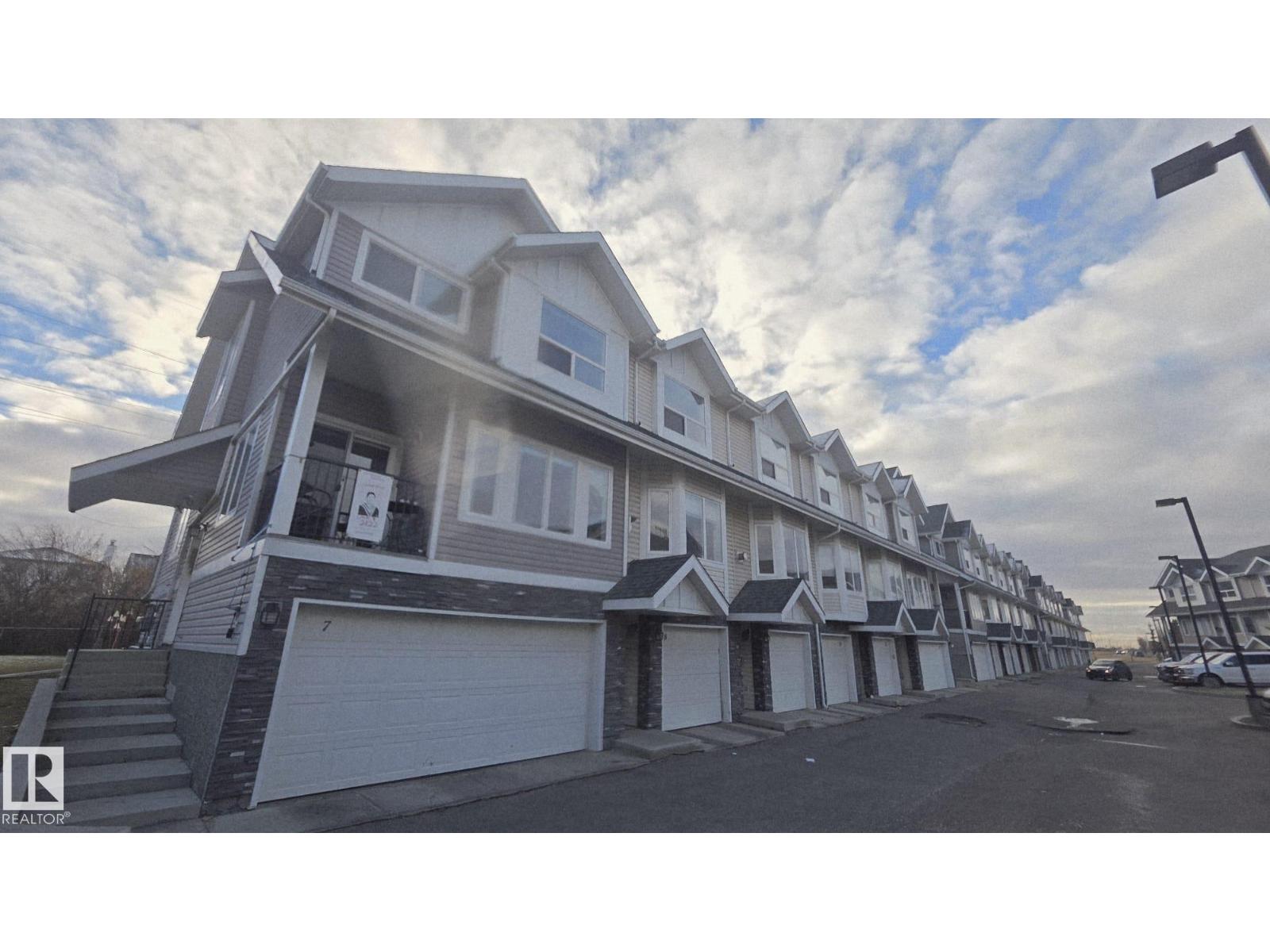 #7 13215 153 Av Nw, Edmonton, Alberta  T6V 0B6 - Photo 1 - E4466429