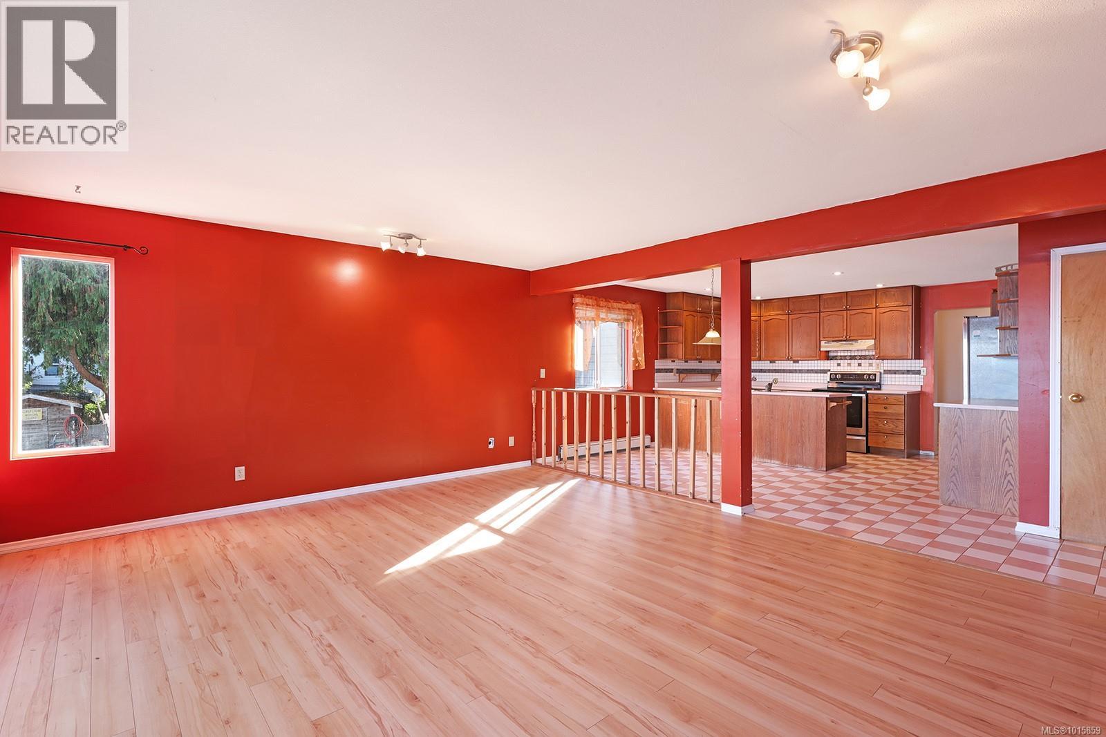 5650 Island Hwy S, Union Bay, British Columbia V0R 3B0 - Photo 17 - 1015859