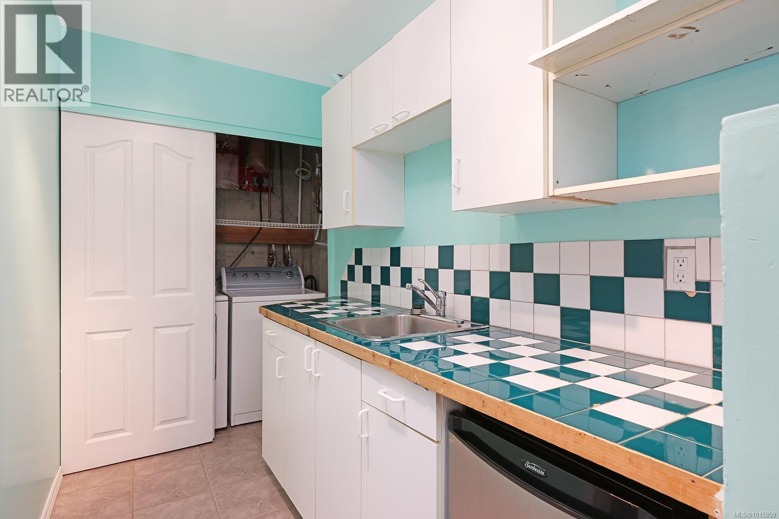 5650 Island Hwy S, Union Bay, British Columbia V0R 3B0 - Photo 37 - 1015859