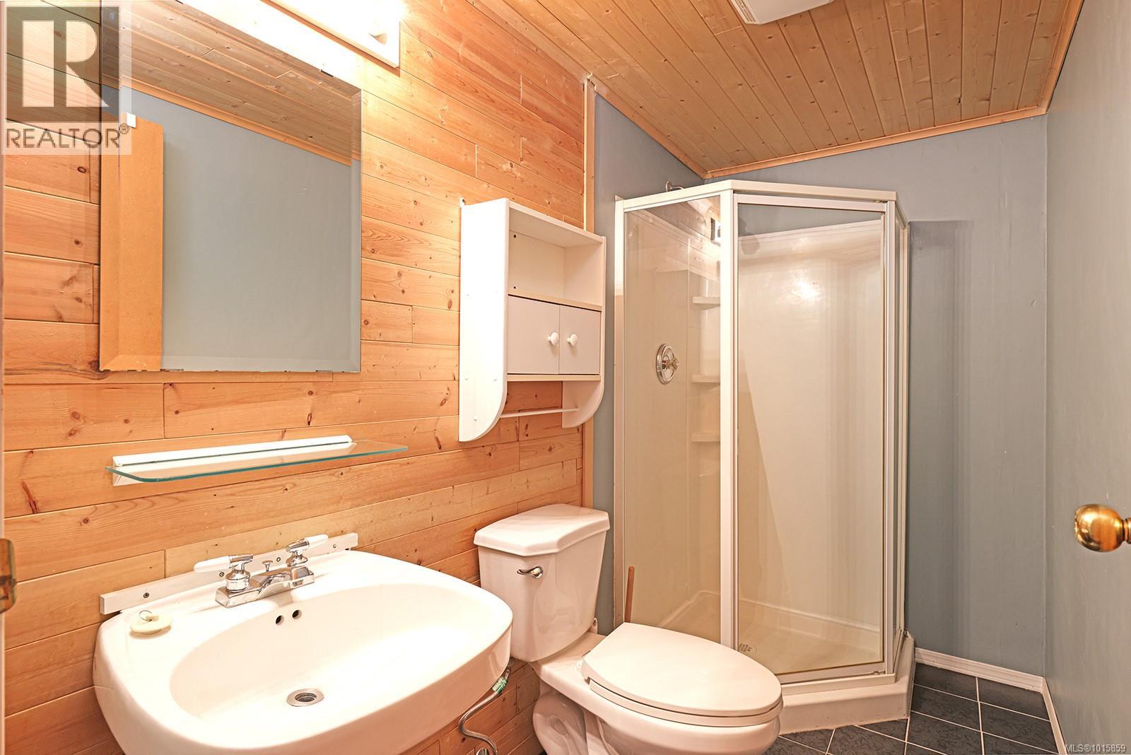 5650 Island Hwy S, Union Bay, British Columbia V0R 3B0 - Photo 39 - 1015859