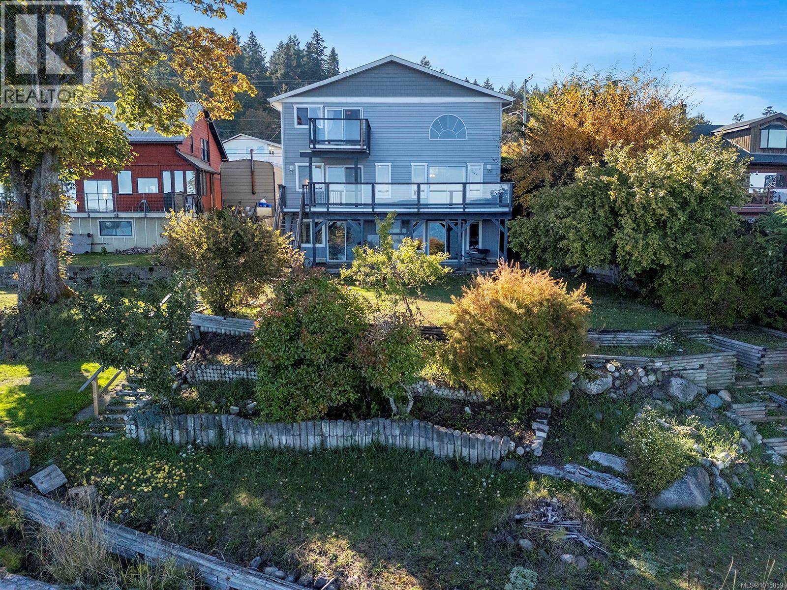 5650 Island Hwy S, Union Bay, British Columbia V0R 3B0 - Photo 3 - 1015859