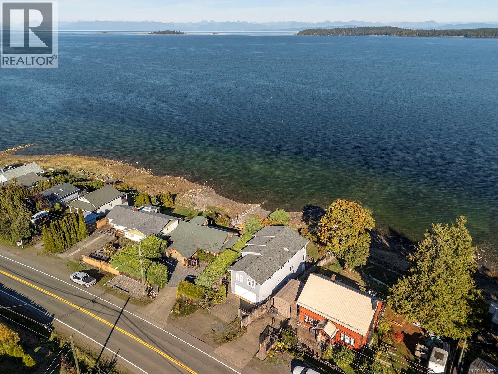 5650 Island Hwy S, Union Bay, British Columbia V0R 3B0 - Photo 5 - 1015859