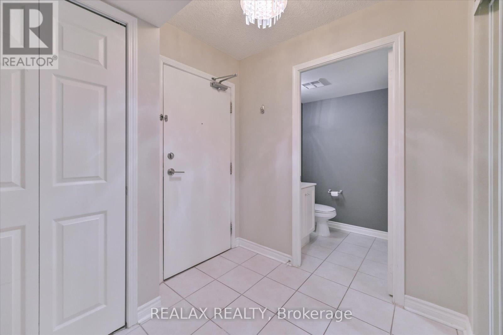 901 - 2 Rean Drive, Toronto, Ontario  M2K 3B8 - Photo 6 - C12570512